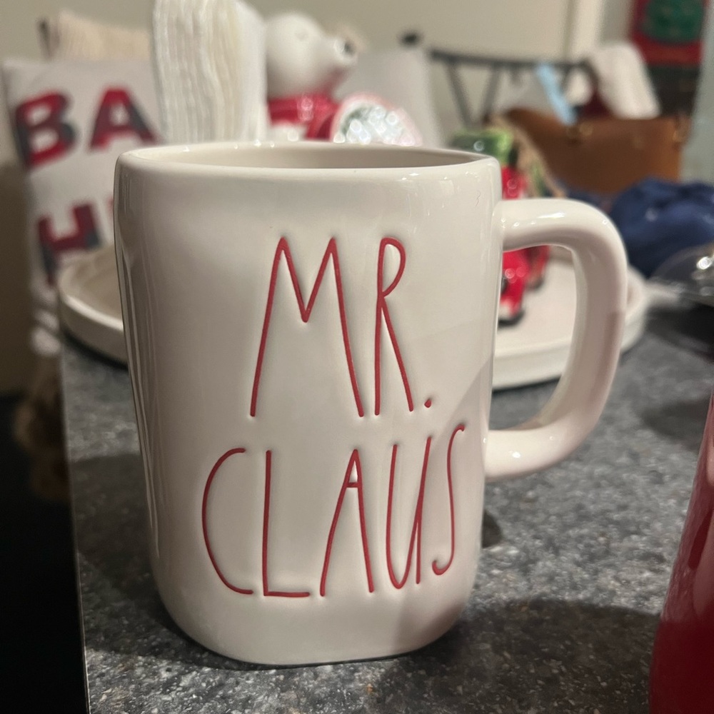 Rae Dunn mug